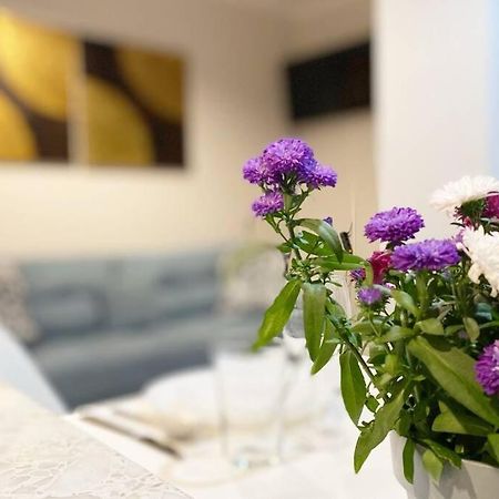 Exclusive 2Br! Apartment Near City Center +Netflix Warszawa Eksteriør billede
