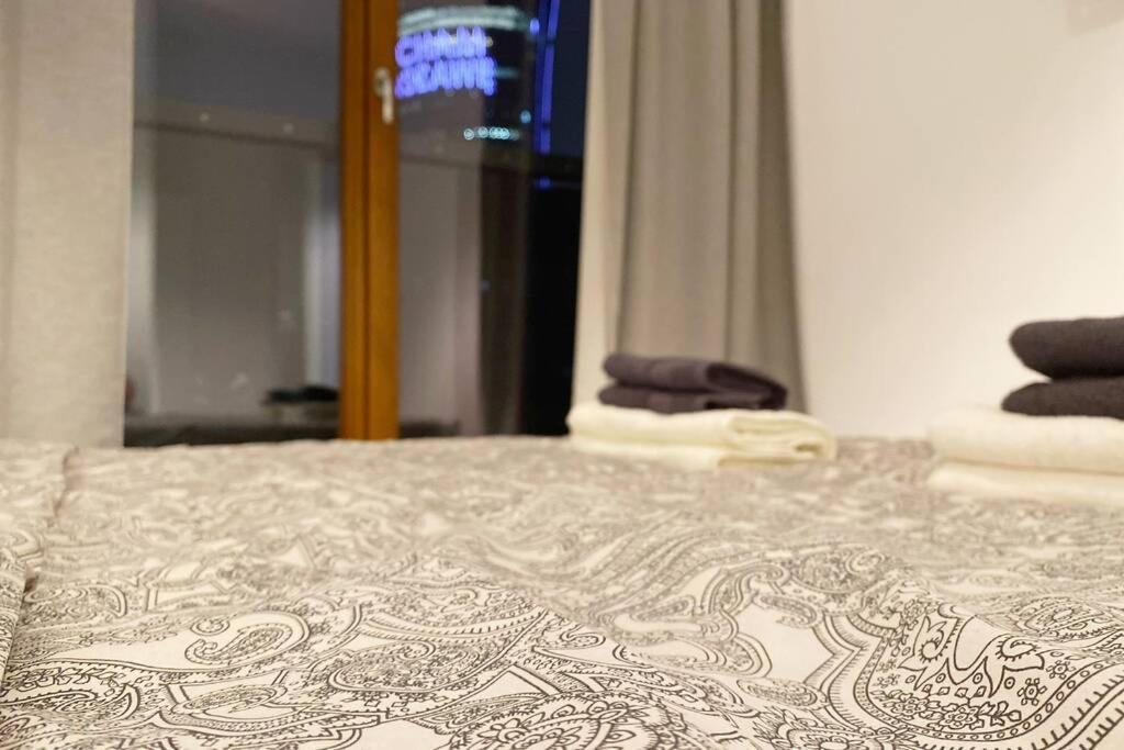 Exclusive 2Br! Apartment Near City Center +Netflix Warszawa Eksteriør billede